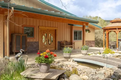 8908 Lakeside Dr, Mountain Ranch, CA 95246 photo 5