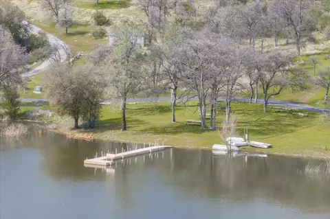 8908 Lakeside Dr, Mountain Ranch, CA 95246 photo 3
