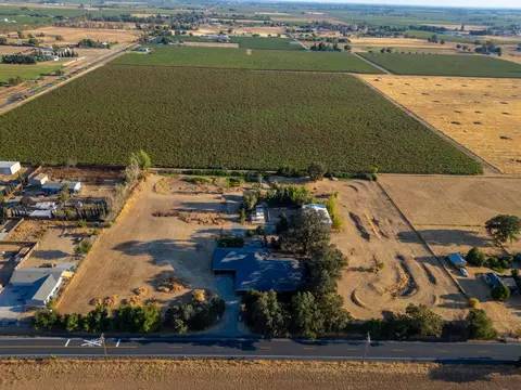 5786 E Collier Rd, Acampo, CA 95220 photo 12
