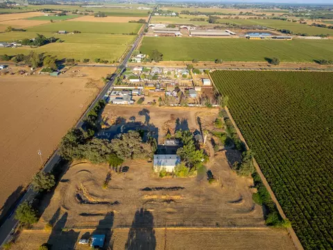 5786 E Collier Rd, Acampo, CA 95220 photo 13