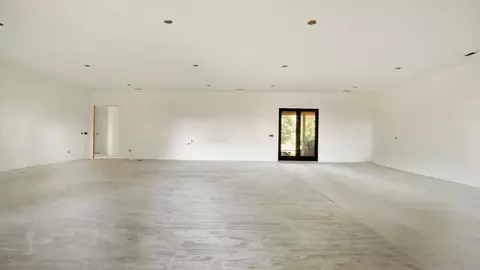 5786 E Collier Rd, Acampo, CA 95220 photo 3