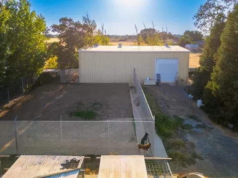 5786 E Collier Rd, Acampo, CA 95220 photo 33