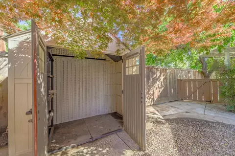 1022 Thoreau Ct, Modesto, CA 95350 photo 42