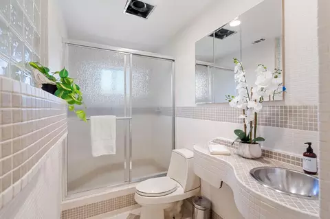 Bath - 2518 Denison Dr, Davis, CA 95618 photo 3 of 3