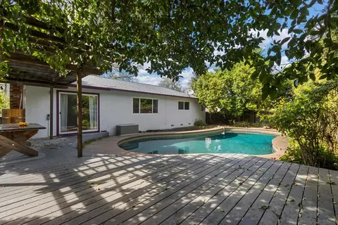 1420 Camphor Ln, Davis, CA 95618 photo 27