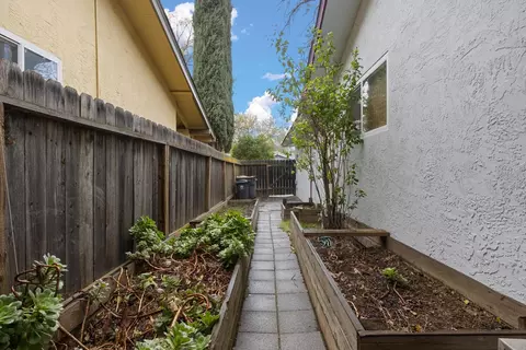 1420 Camphor Ln, Davis, CA 95618 photo 31
