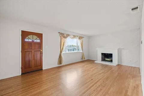 6523 Saint James Dr, Carmichael, CA 95608 photo 5