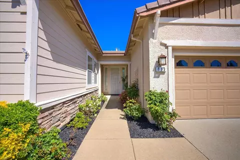 813 Bluestone Cir, Folsom, CA 95630 photo 3