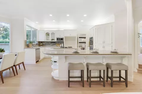 3310 Grosbeak Ct, Davis, CA 95616 photo 9