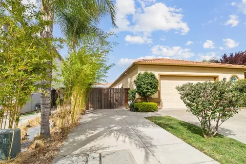 1665 Sparrowhawk, Manteca, CA 95337 photo 5