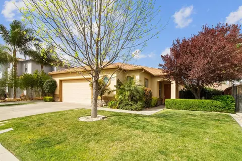 1665 Sparrowhawk, Manteca, CA 95337 photo 4