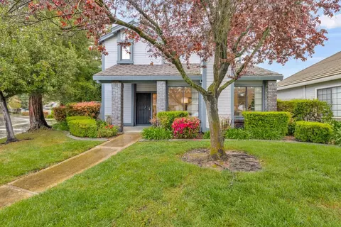 1638 Woodhill Dr, Roseville, CA 95661