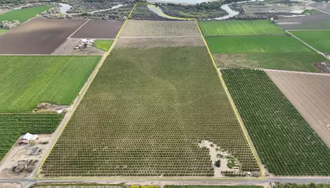 12742 Elm Ave, Patterson, CA 95363