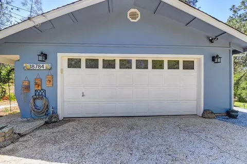 18784 Norlene Way, Grass Valley, CA 95949 photo 2
