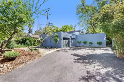 358 W 8th St, Davis, CA 95616 photo 2
