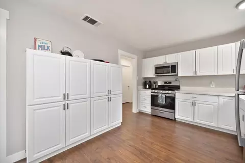 532 Oeste Dr, Davis, CA 95616 photo 9