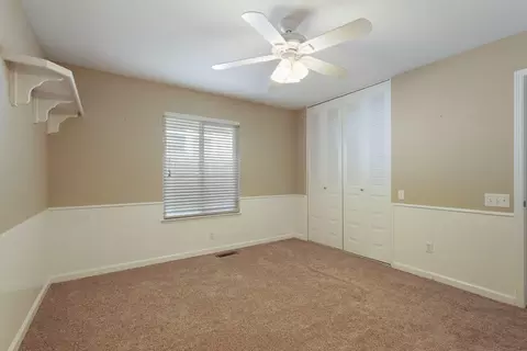 Bedroom - 835 Kramer Dr, Lodi, CA 95242 photo 5 of 9