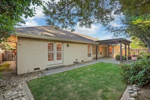 Exterior - 835 Kramer Dr, Lodi, CA 95242 photo 13 of 14