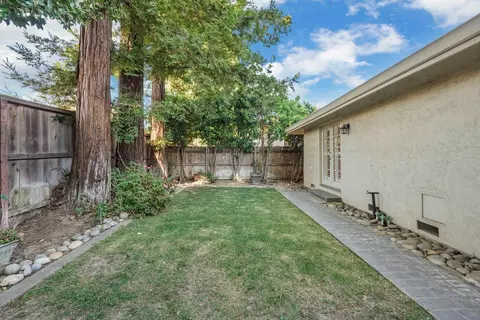 Exterior - 835 Kramer Dr, Lodi, CA 95242 photo 11 of 14