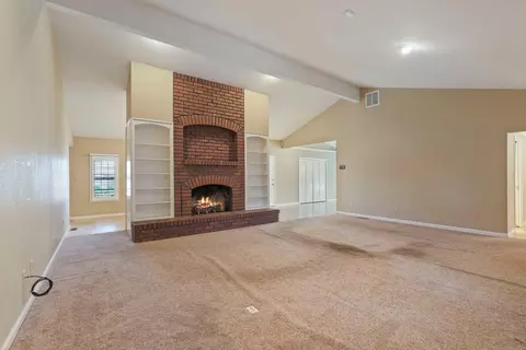 Living - 835 Kramer Dr, Lodi, CA 95242 photo 2 of 5