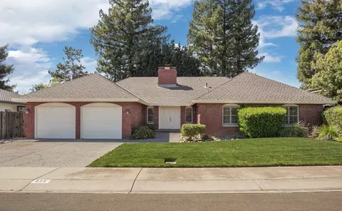 Exterior - 835 Kramer Dr, Lodi, CA 95242 photo 2 of 14