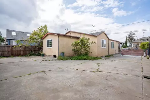 Exterior - 1363 Wabash St, Alviso, CA 95002 photo 4 of 7
