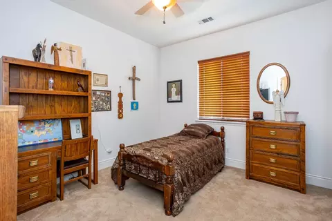 Bedroom - 4549 Mcgee Ave, Modesto, CA 95357 photo 4 of 6