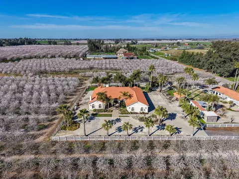 View/Area - 4549 Mcgee Ave, Modesto, CA 95357 photo 6 of 12