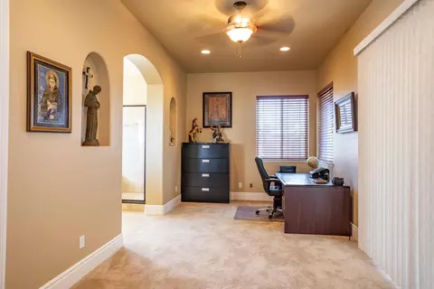 Entry Way - 4549 Mcgee Ave, Modesto, CA 95357 photo 1 of 2