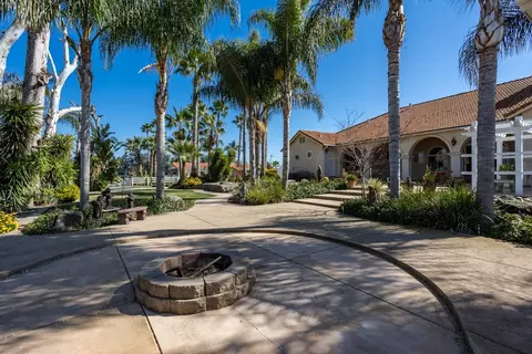 Exterior - 4549 Mcgee Ave, Modesto, CA 95357 photo 6 of 13