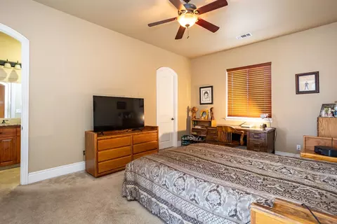 Bedroom - 4549 Mcgee Ave, Modesto, CA 95357 photo 5 of 6