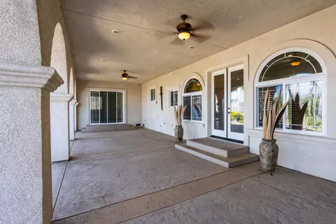 Exterior - 4549 Mcgee Ave, Modesto, CA 95357 photo 10 of 13