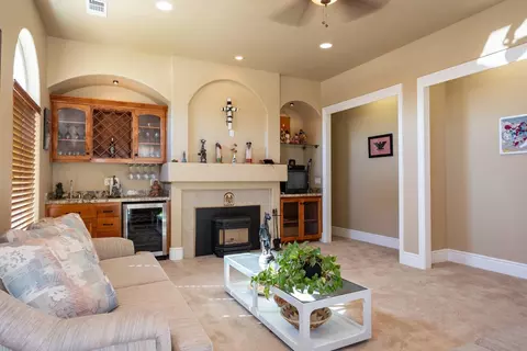 Living - 4549 Mcgee Ave, Modesto, CA 95357 photo 3 of 3
