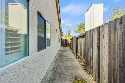 Exterior - 3729 Black Eagle Dr, Antelope, CA 95843 photo 7 of 7