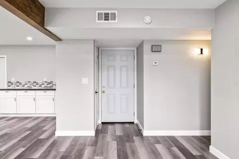 Entry Way - 1624 Celeste Dr, Modesto, CA 95355 photo 1 of 3
