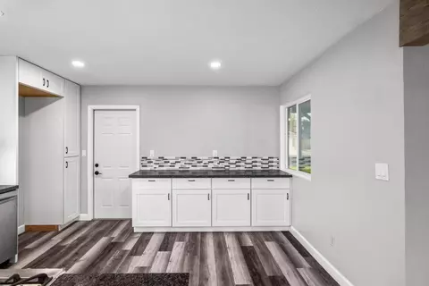 Entry Way - 1624 Celeste Dr, Modesto, CA 95355 photo 2 of 3