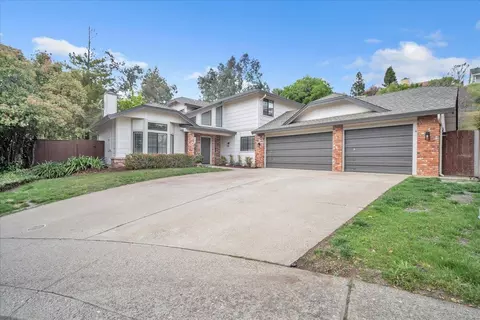 Exterior - 4606 Slate Ct, Rocklin, CA 95677 photo 2 of 11