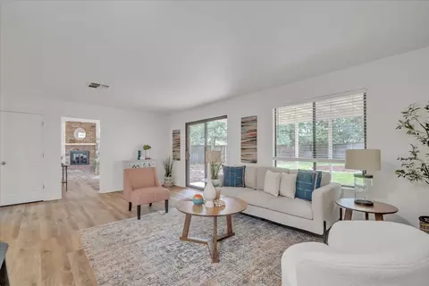Living - 4606 Slate Ct, Rocklin, CA 95677 photo 6 of 6