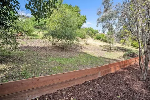 Exterior - 4606 Slate Ct, Rocklin, CA 95677 photo 6 of 11