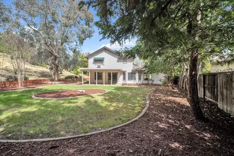 Exterior - 4606 Slate Ct, Rocklin, CA 95677 photo 4 of 11