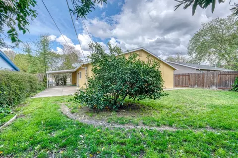Exterior - 5948 Coyle Ave, Carmichael, CA 95608 photo 7 of 8