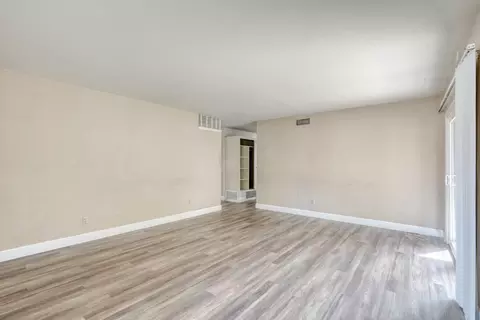Living - 5948 Coyle Ave, Carmichael, CA 95608 photo 5 of 5