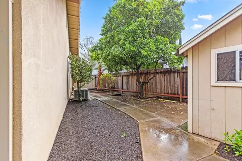 3213 Harbor Dr, Modesto, CA 95355 photo 31