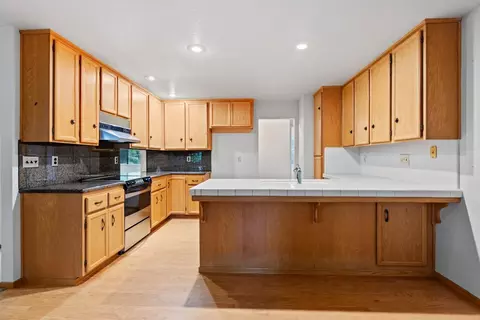 3213 Harbor Dr, Modesto, CA 95355 photo 13
