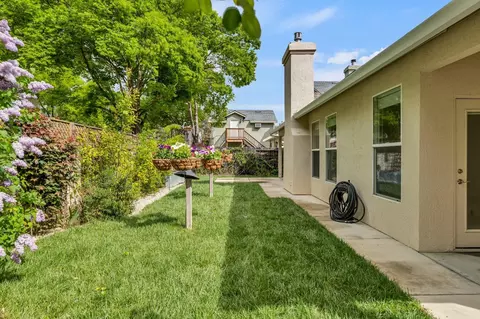 807 Mesquite Dr, Davis, CA 95618 photo 5