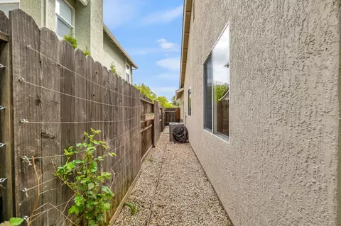 807 Mesquite Dr, Davis, CA 95618 photo 36