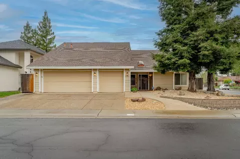 8781 Cooperston Way, Elk Grove, CA 95624