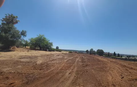 2512 Bass Lake Rd, Rescue, CA 95672