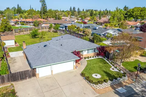 3995 Rochdale Dr, Carmichael, CA 95608 photo 1