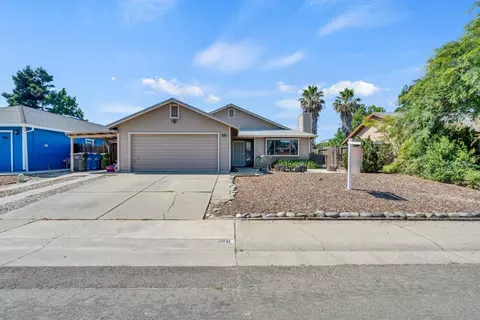 180 Saddle Ct, Galt, CA 95632 photo 1